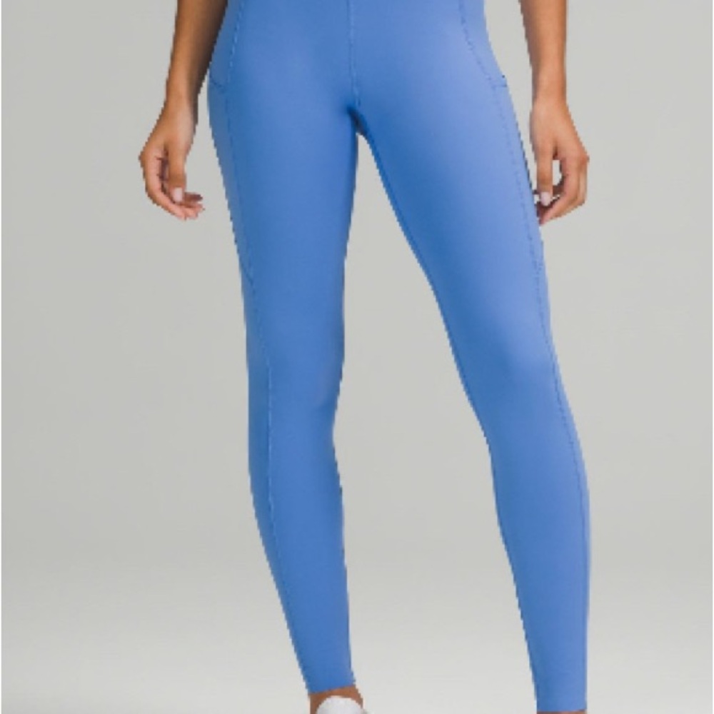 Lululemon High-Rise Tight 28